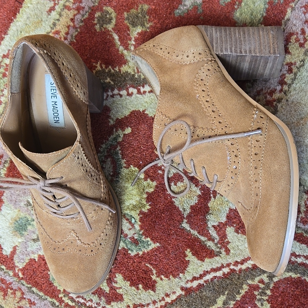 Steve Madden Omyra Laced Oxford Block Heel Suede Leather Booties Cognac. 9.5 - Picture 4 of 6